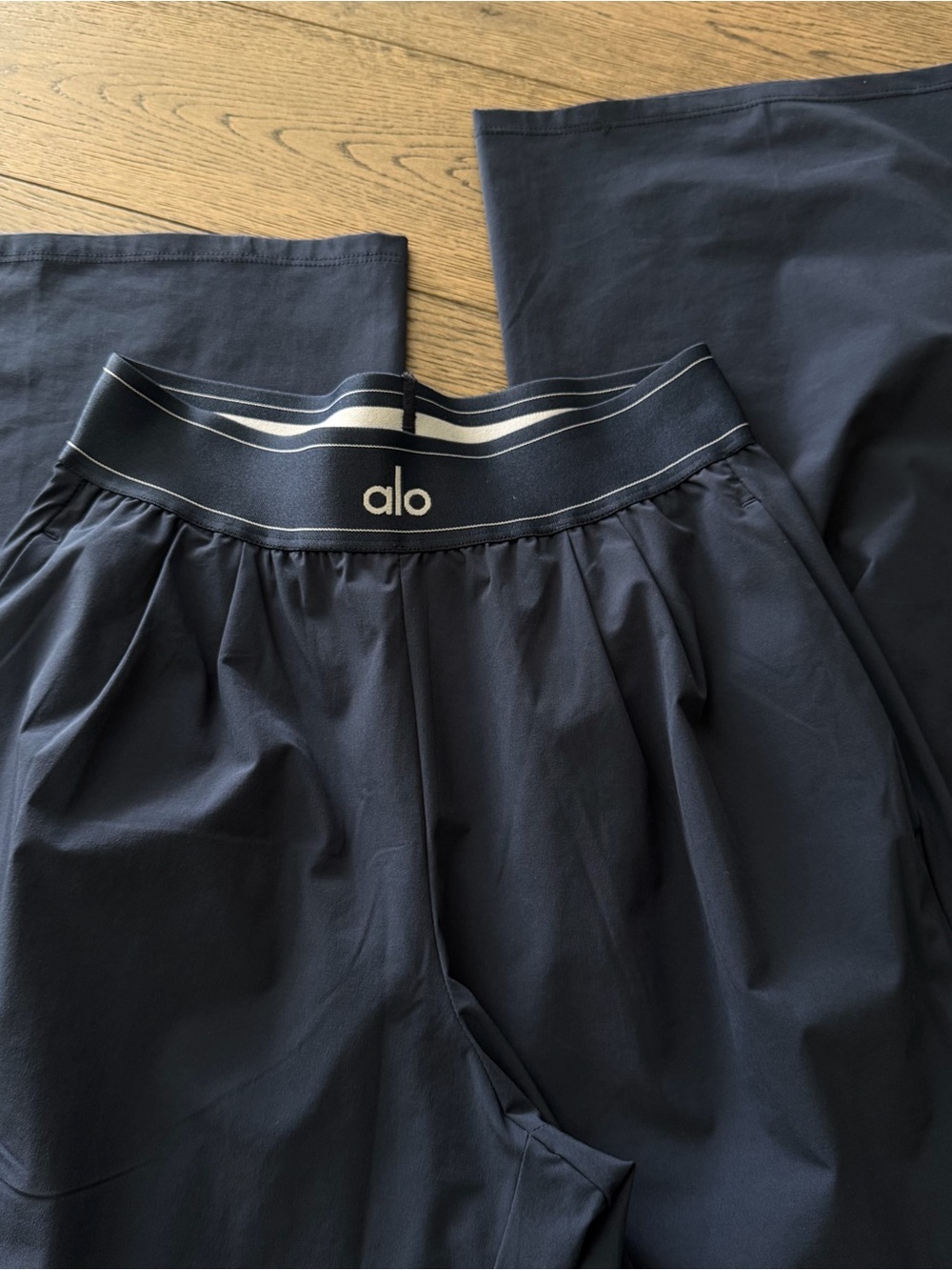💙 ALO Suit Up Trouser XXS Navy